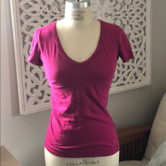 EUC American Eagle Favorite Tee Size Medium - Picture 2 of 8